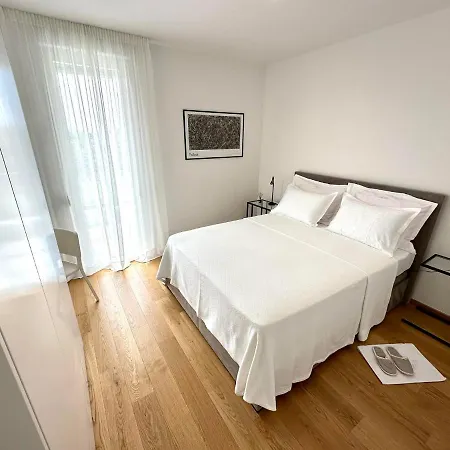 Sono - App With Garage&elevator Apartamento *